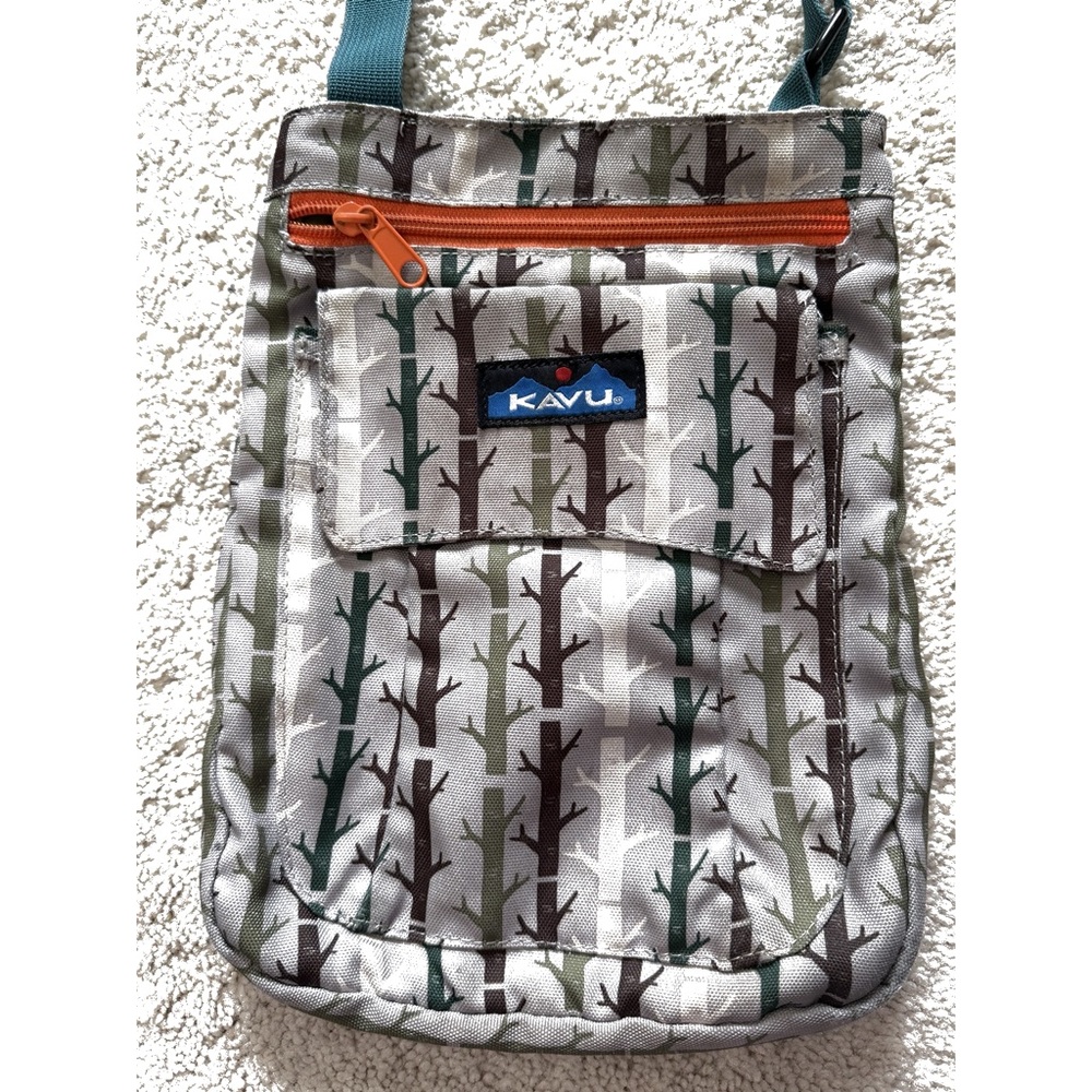 Kavu Tree-Pattern Crossbody Bag in Green and Orange